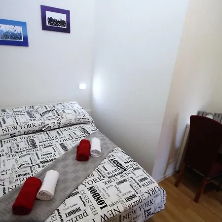 Valentina Guest house *